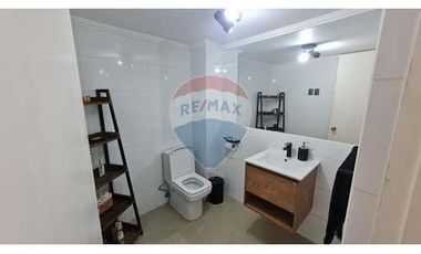 Hermosa casa en Gran Vía remodelada