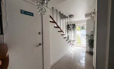 SE VENDE DERECHO DE LLAVES