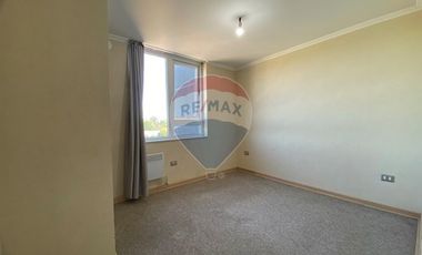 Departamento en C. Plaza Parque Los Poetas.