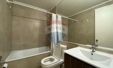 Departamento en C. Plaza Parque Los Poetas.