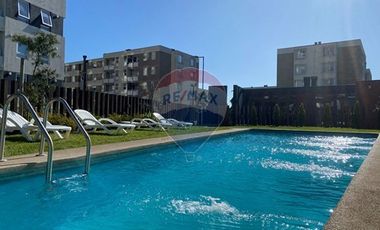 Departamento en C. Plaza Parque Los Poetas.