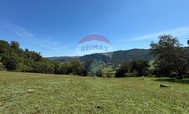 Parcela con hermosa vista