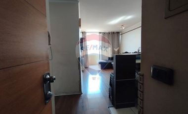 Vendo excelente depto 2d 2b Metro Rodrigo Araya