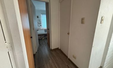 Casa Moderna en Peñaflor: Espacio y Comodidad