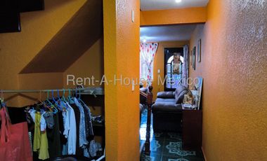 Casa en Venta en Chicoloapan de Juarez, San Vicente Chicoloapan de Juarez Centro AM. 26-1312