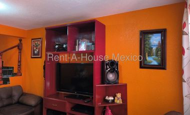 Casa en Venta en Chicoloapan de Juarez, San Vicente Chicoloapan de Juarez Centro AM. 26-1312