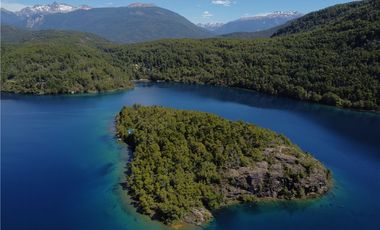 ISLA PRIVADA EN VENTA LAGO LAS ROCAS , COCHAMÓ