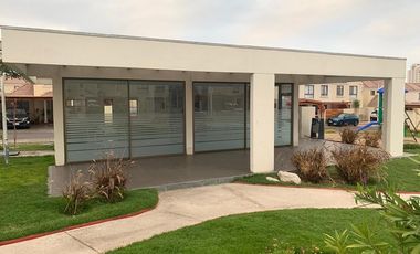 LINDA Y AMPLIA CASA EN COSTA LAGUNA