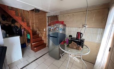 Casa de 2 Pisos, 112m2, 5D/2B