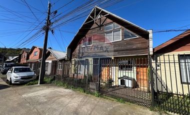 Casa de 2 Pisos, 112m2, 5D/2B