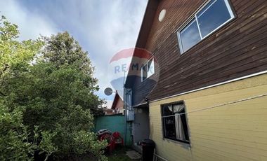 Casa de 2 Pisos, 112m2, 5D/2B