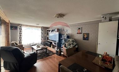 Casa de 2 Pisos, 112m2, 5D/2B