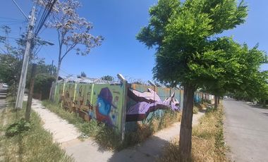 ¡Invierte en Terreno Comercial en La Florida!