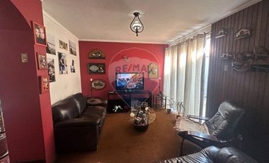 Propiedad uso Mixto, gran terreno - Rebajada