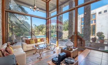 Oasis de Lujo y Naturaleza en Parque Cantillana