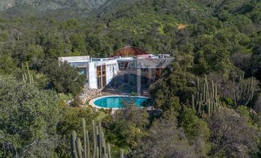 Oasis de Lujo y Naturaleza en Parque Cantillana