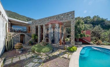 Oasis de Lujo y Naturaleza en Parque Cantillana