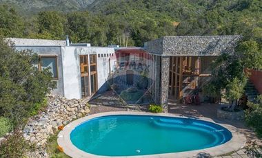 Oasis de Lujo y Naturaleza en Parque Cantillana