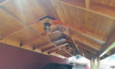 Se Vende Casa con piscina en Conchalí