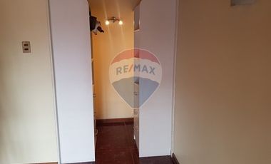 Se Vende Casa con piscina en Conchalí