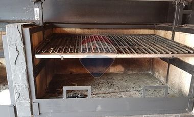 Se Vende Casa con piscina en Conchalí