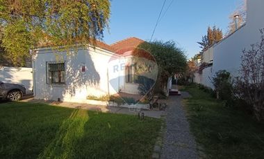 SE ARRIENDA CASA/OFICINA EN AVDA SANTA ISABEL