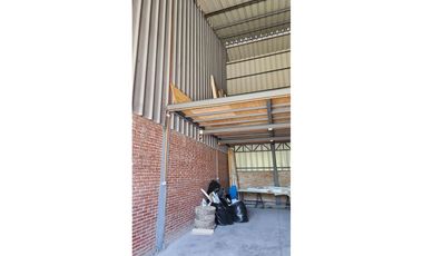 Arriendo Bodega con oficina en Pudahuel 194mts2