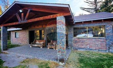 Venta casa 350m2, a 5 min. de Ruta 78