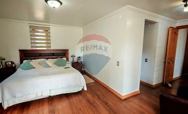 Venta casa 350m2, a 5 min. de Ruta 78