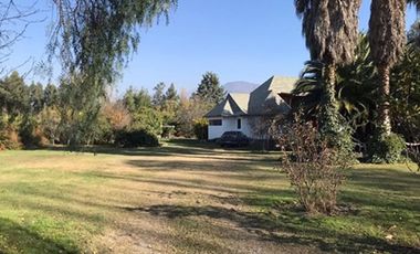 CASA EN PARCELA CON CESIÓN DE DERECHO
