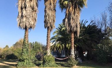 CASA EN PARCELA CON CESIÓN DE DERECHO