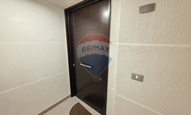 Moderno Depto La Reina/ 2D 2B