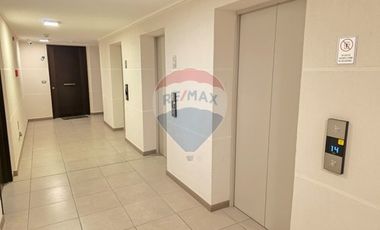 Moderno Depto La Reina/ 2D 2B