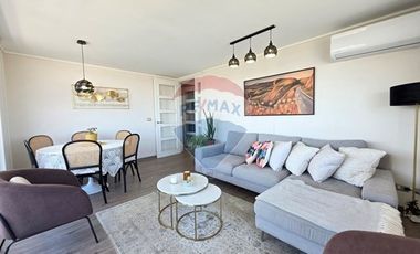 Moderno Depto La Reina/ 2D 2B