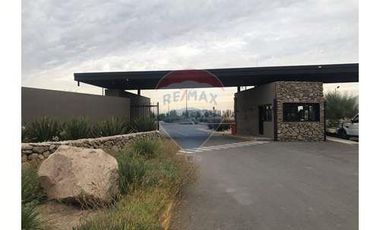 PRECIO CYBER - Parcela en Exclusivo Condominio!!