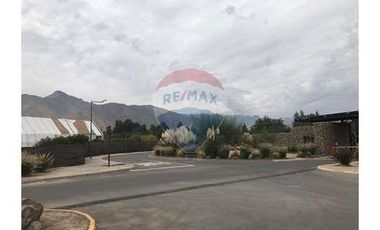 PRECIO CYBER - Parcela en Exclusivo Condominio!!