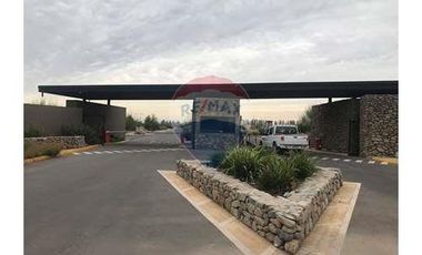 PRECIO CYBER - Parcela en Exclusivo Condominio!!