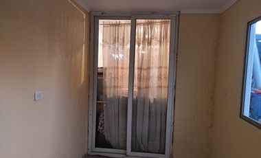 Casa en Peñaflor: Espaciosa y cómoda, ¡Descúbrela!