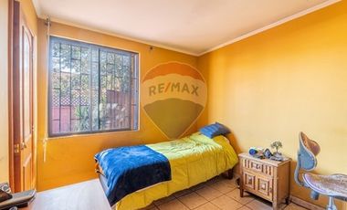 Espectacular casa en villa Macul, Metro Quilín