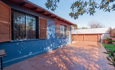 Espectacular casa en villa Macul, Metro Quilín