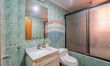 Espectacular casa en villa Macul, Metro Quilín