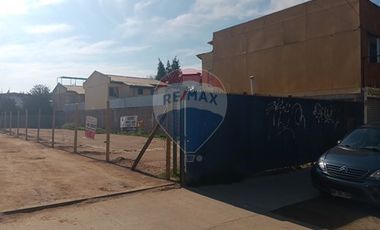 Sitio 450 m2 frente plaza Centenario, Melipilla