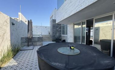 Casa Amueblada en Renta