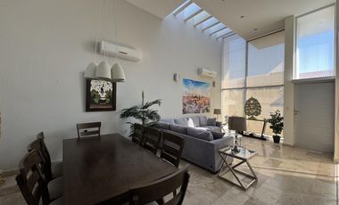 Casa Amueblada en Renta