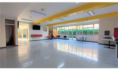 Edificio Comercial.......