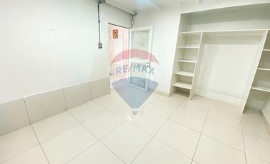 CASA COMERCIAL SECTOR SUR