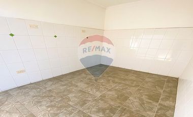 CASA COMERCIAL SECTOR SUR