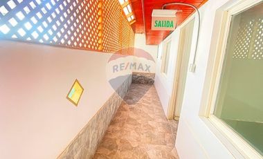 CASA COMERCIAL SECTOR SUR