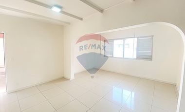 CASA COMERCIAL SECTOR SUR