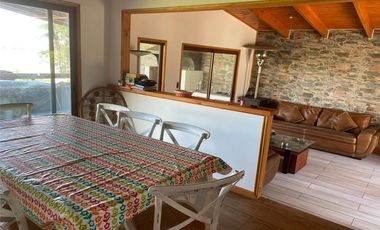 SE VENDE ESPECTACULAR CASA EN LAGO RAPEL 5D-3B